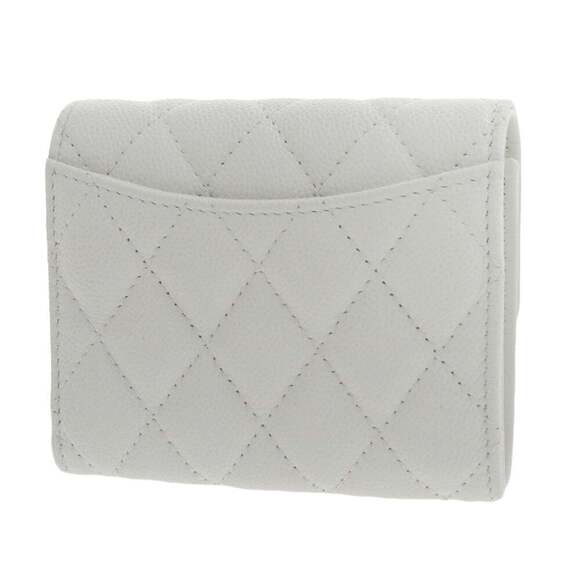 CHANEL Authentic White Caviar Leather Logo Wallet main image 2